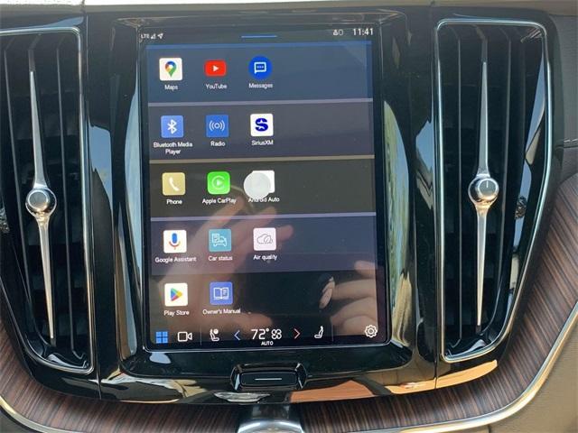 new 2025 Volvo XC60 car, priced at $61,260