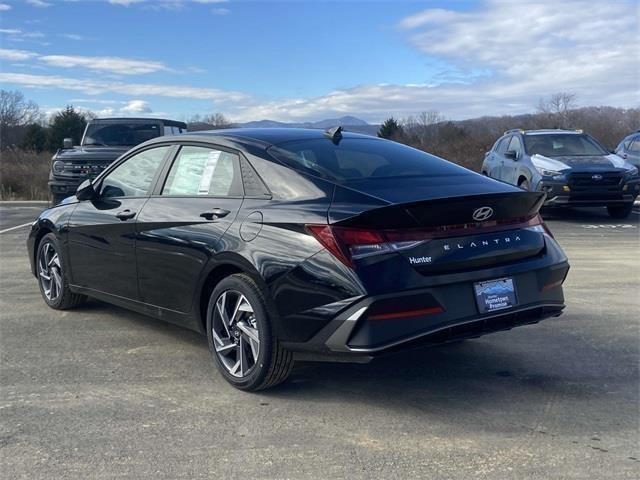 new 2025 Hyundai Elantra car, priced at $23,670