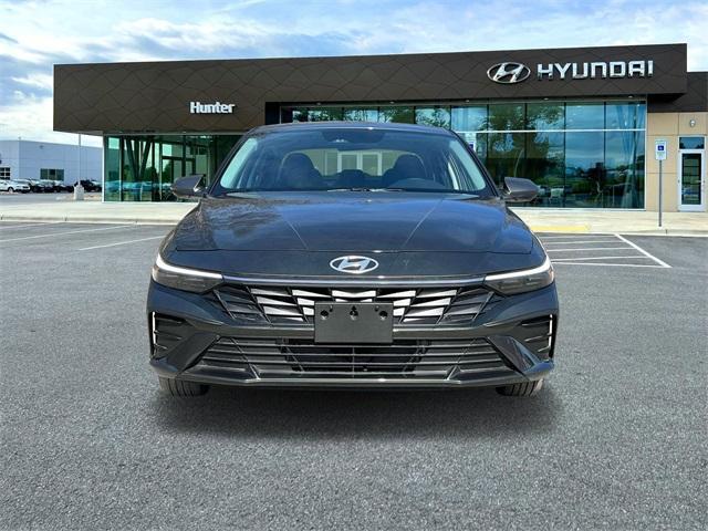 new 2025 Hyundai ELANTRA HEV car, priced at $25,985