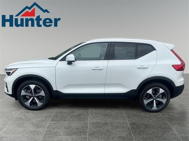 new 2025 Volvo XC40 car, priced at $46,815