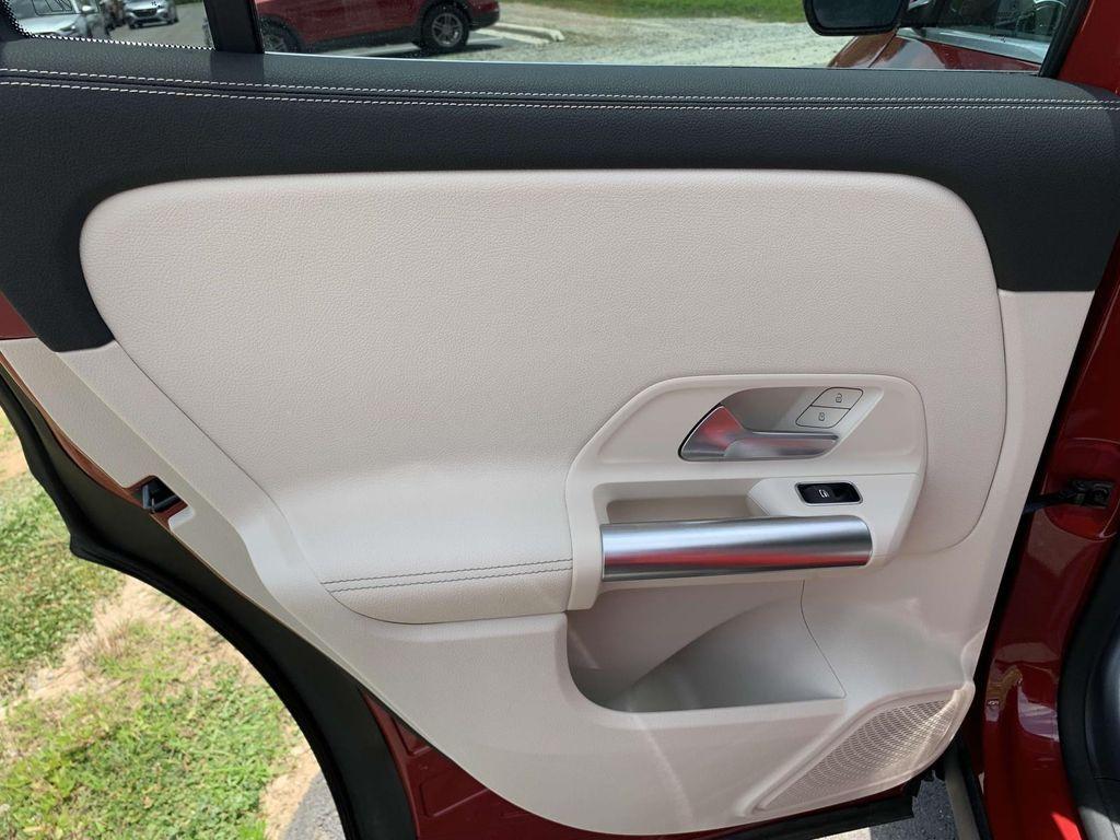 used 2022 Mercedes-Benz GLA 250 car, priced at $31,729