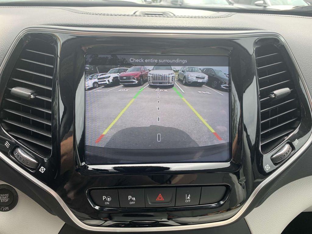 used 2022 Jeep Cherokee car, priced at $28,775
