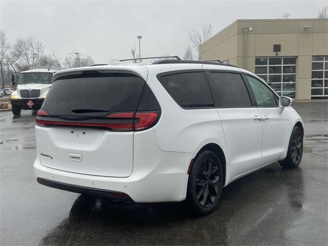 used 2021 Chrysler Pacifica car, priced at $24,113