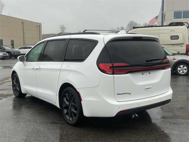 used 2021 Chrysler Pacifica car, priced at $24,113