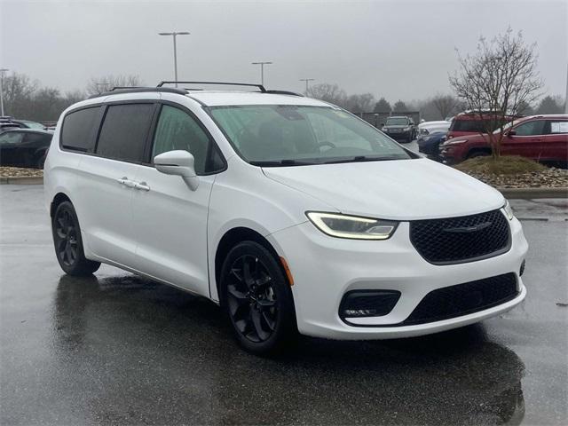 used 2021 Chrysler Pacifica car, priced at $24,113