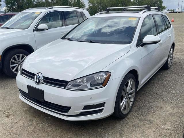 used 2015 Volkswagen Golf SportWagen car, priced at $12,828