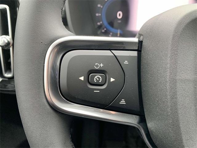 new 2025 Volvo XC40 car, priced at $47,335