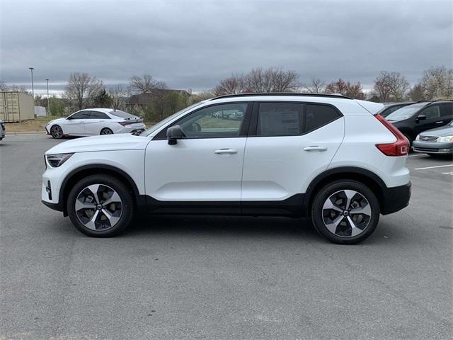 new 2025 Volvo XC40 car, priced at $47,335