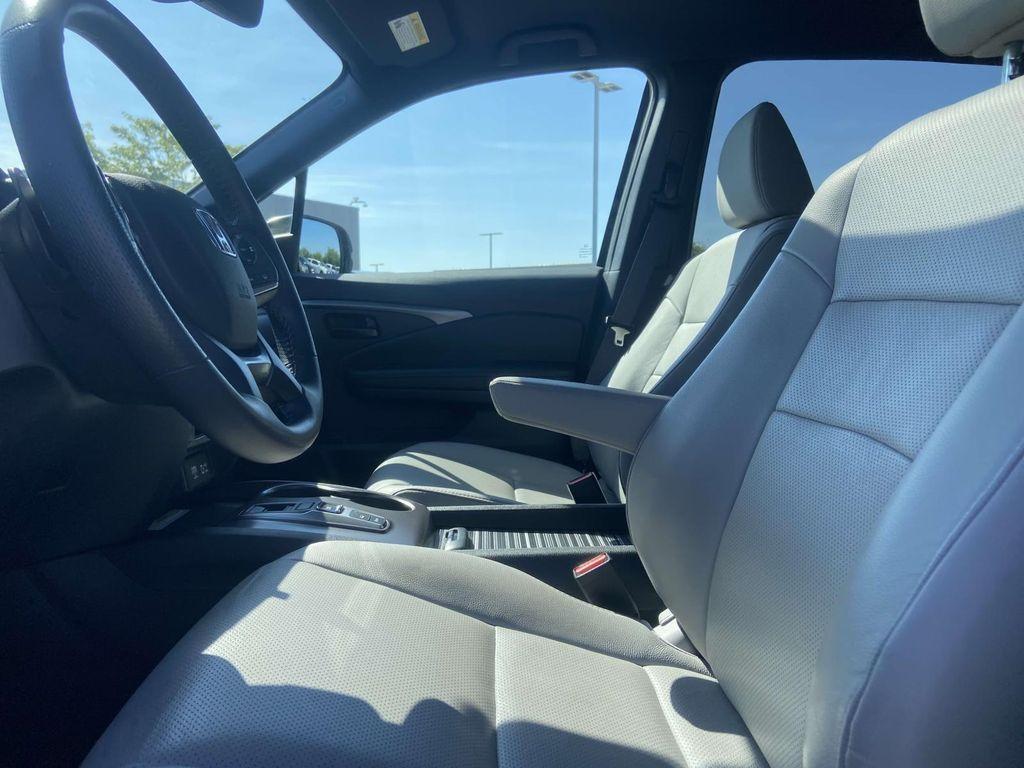 used 2022 Honda Passport car, priced at $32,865