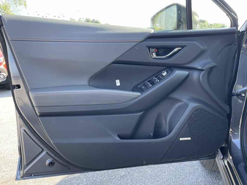 new 2025 Subaru Crosstrek car