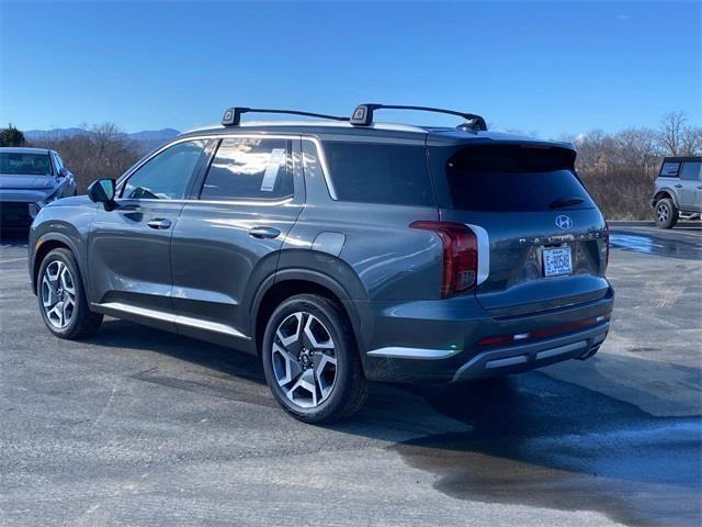 new 2025 Hyundai Palisade car, priced at $46,442