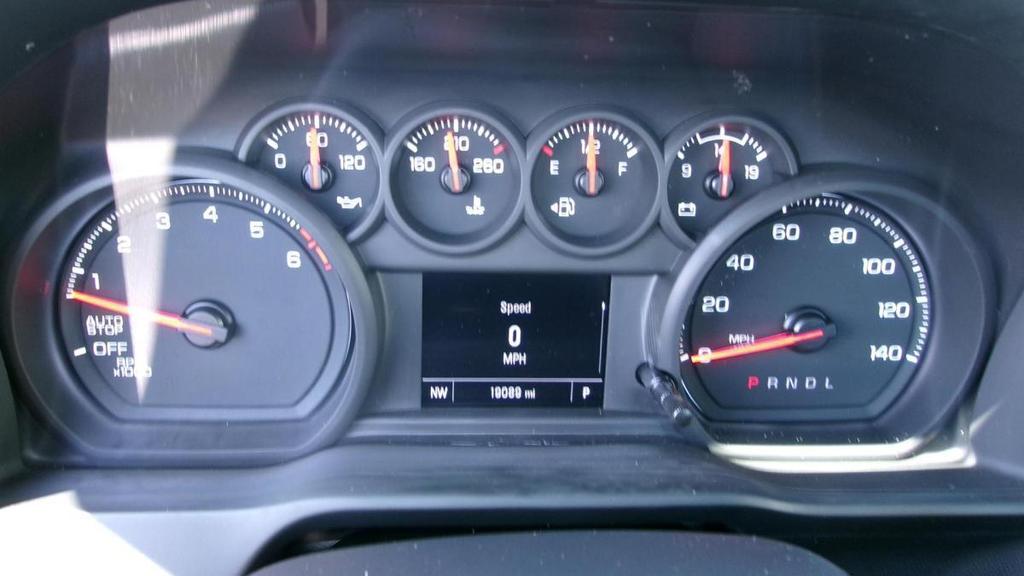 used 2024 Chevrolet Silverado 1500 car, priced at $29,995