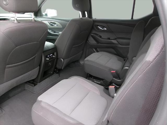 used 2023 Chevrolet Traverse car, priced at $29,995