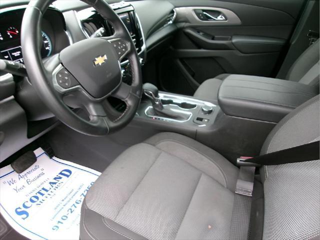 used 2023 Chevrolet Traverse car, priced at $29,995