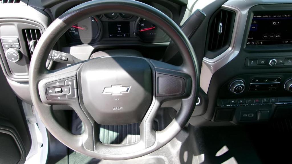 used 2024 Chevrolet Silverado 1500 car, priced at $29,995