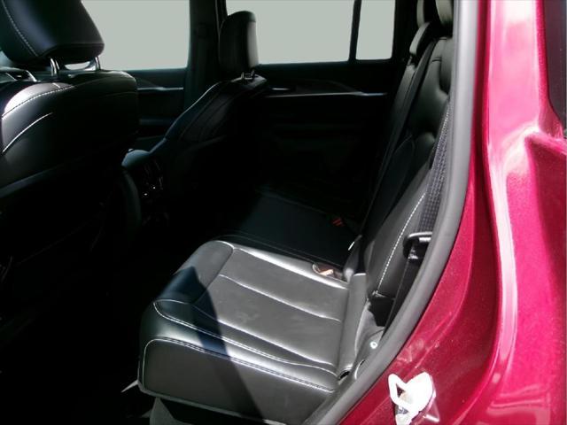 used 2024 Jeep Grand Cherokee car, priced at $33,995
