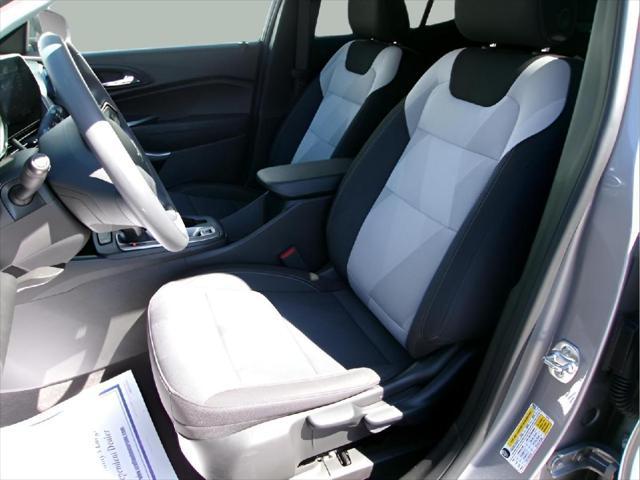 used 2025 Chevrolet Trax car, priced at $24,995