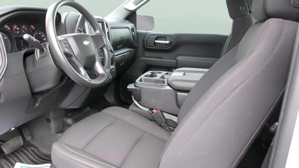 used 2024 Chevrolet Silverado 1500 car, priced at $29,995