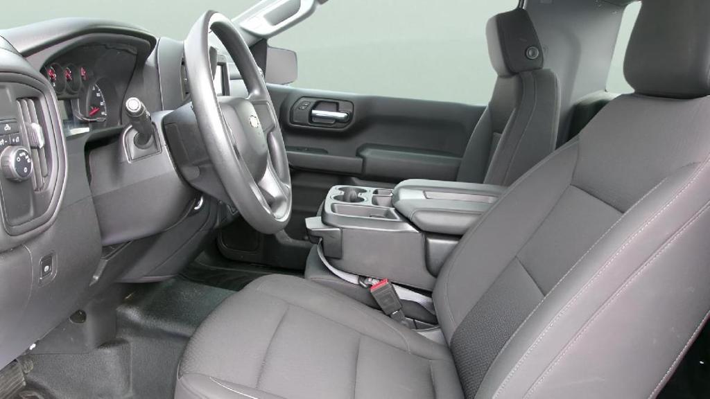 used 2024 Chevrolet Silverado 1500 car, priced at $29,995