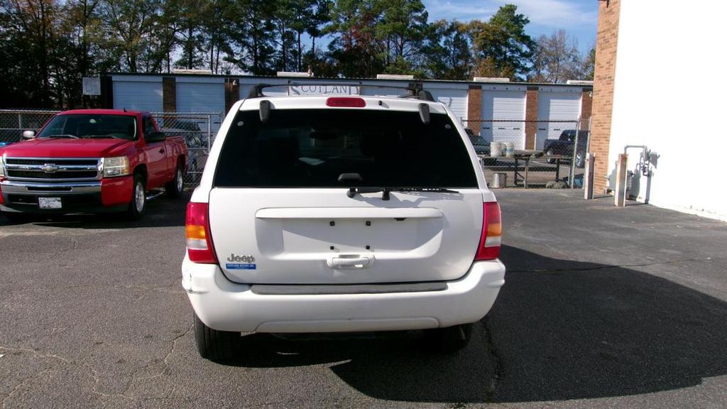 used 2000 Jeep Grand Cherokee car, priced at $4,995
