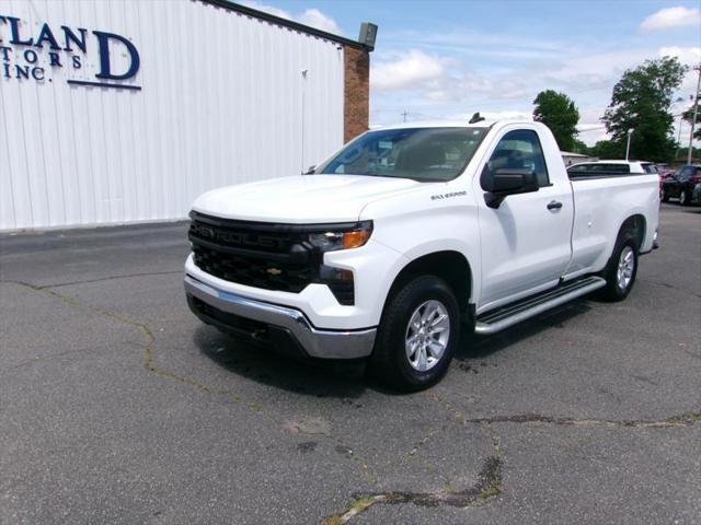 used 2024 Chevrolet Silverado 1500 car, priced at $31,995