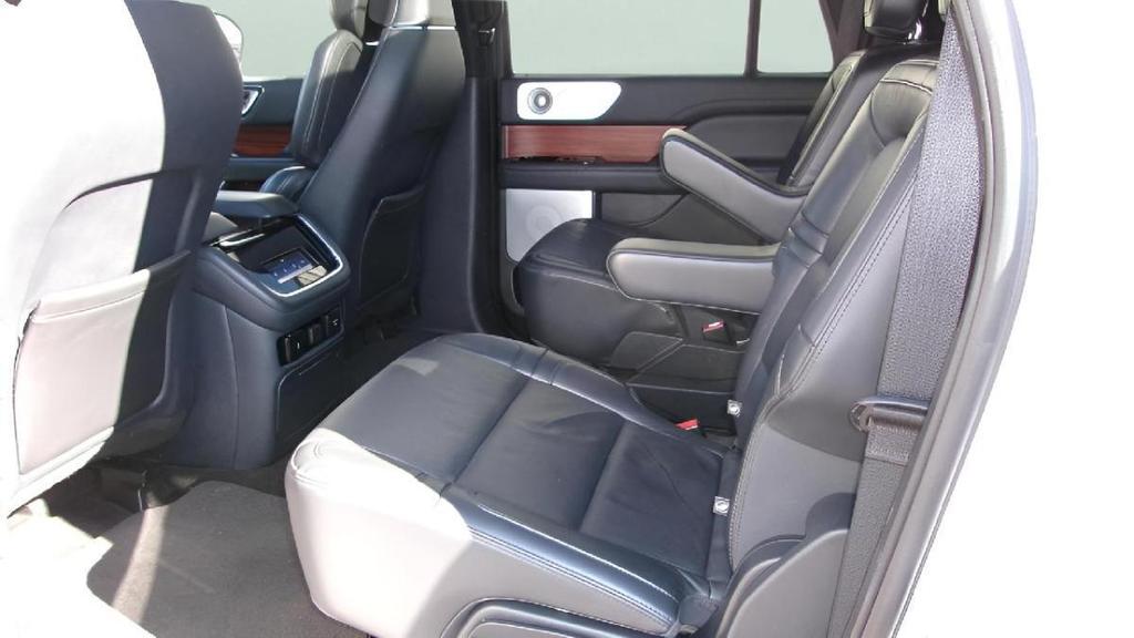 used 2024 Lincoln Navigator car, priced at $79,995