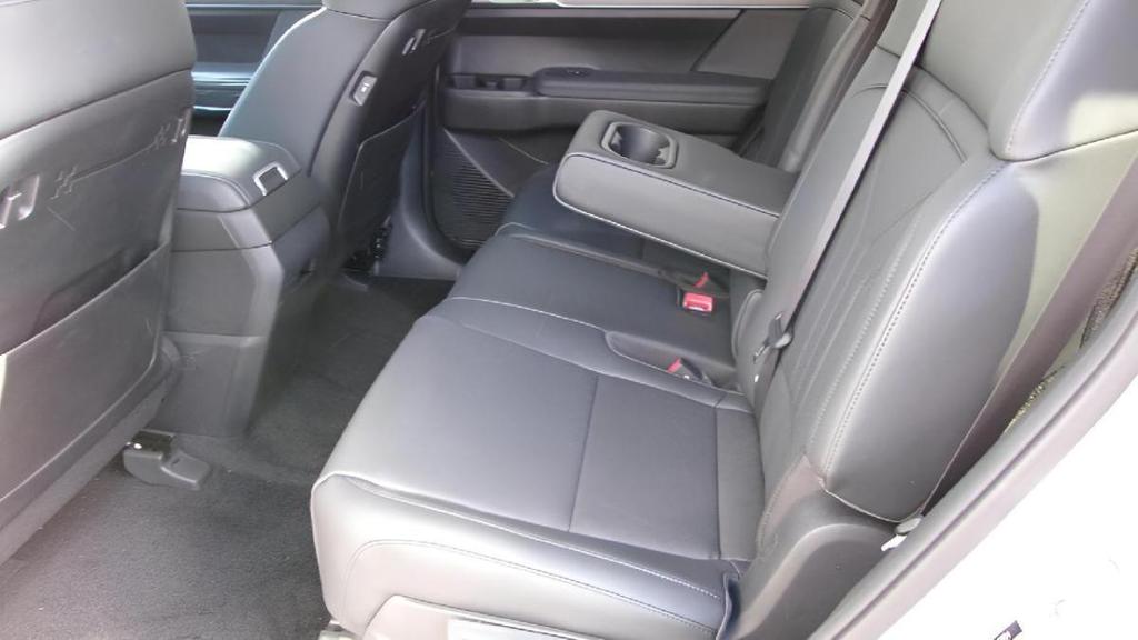 used 2026 Hyundai Santa Fe car, priced at $36,995