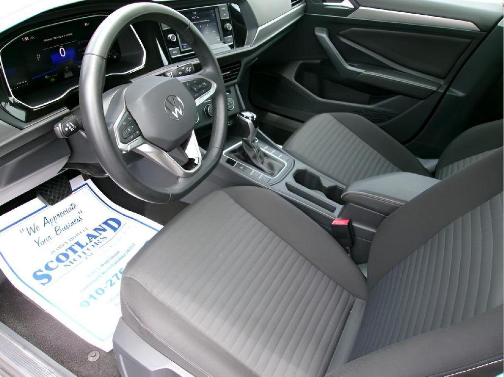 used 2024 Volkswagen Jetta car, priced at $21,995