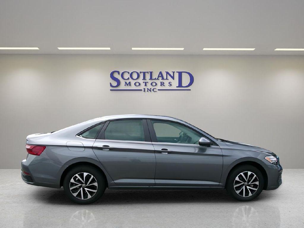 used 2024 Volkswagen Jetta car, priced at $21,995