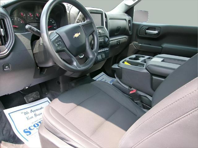 used 2024 Chevrolet Silverado 1500 car, priced at $31,995