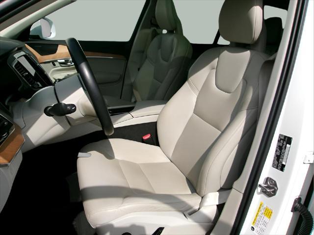used 2022 Volvo XC90 car, priced at $33,995