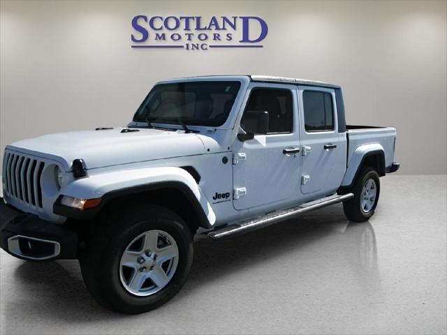 used 2023 Jeep Gladiator car, priced at $36,995