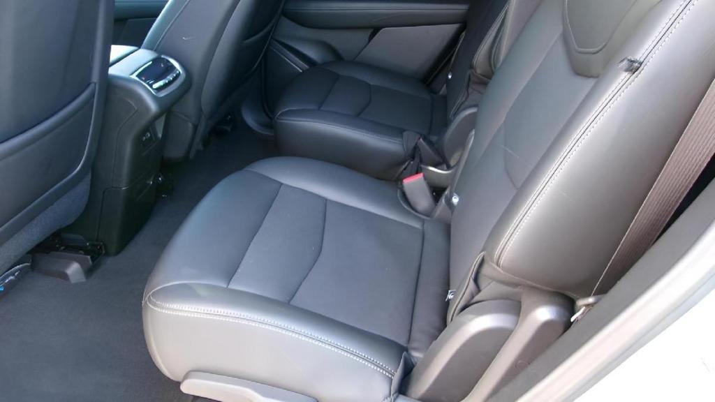 used 2025 Cadillac XT6 car, priced at $49,995