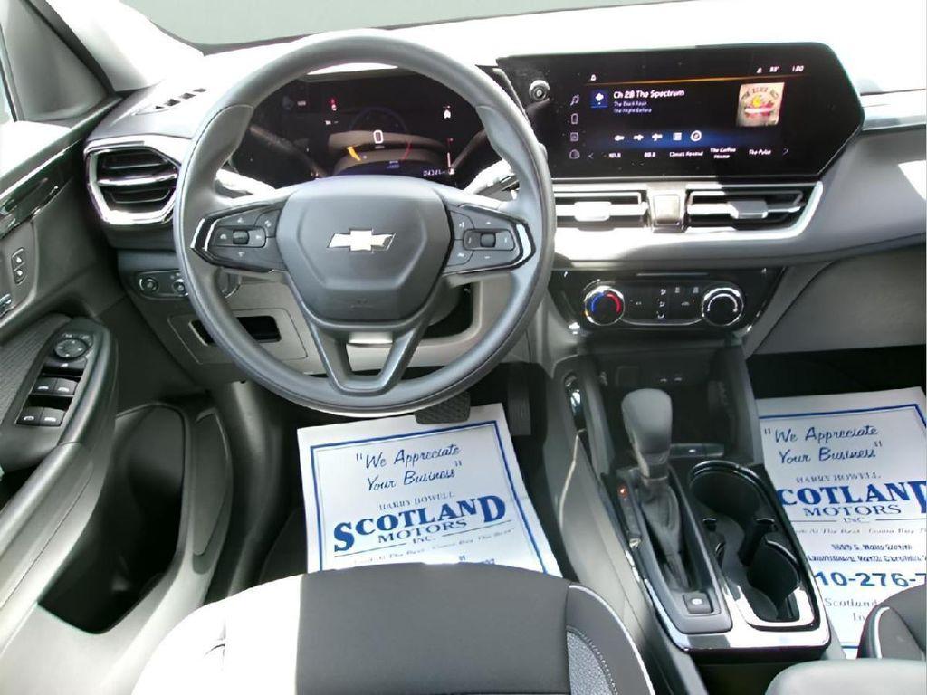 used 2024 Chevrolet TrailBlazer car, priced at $24,995