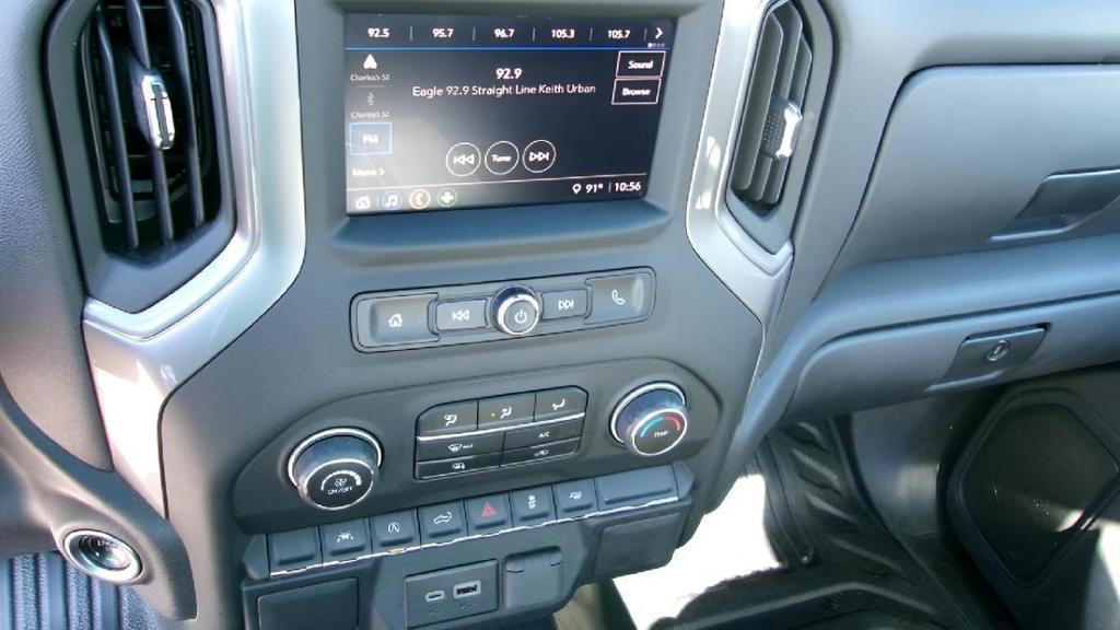 used 2024 Chevrolet Silverado 1500 car, priced at $29,995