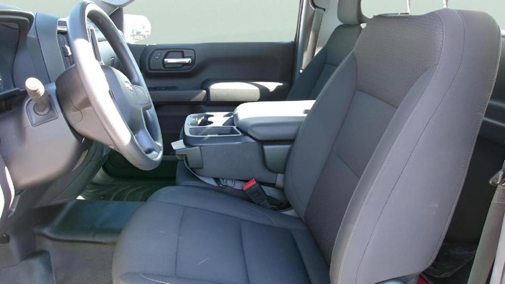 used 2024 Chevrolet Silverado 1500 car, priced at $29,995