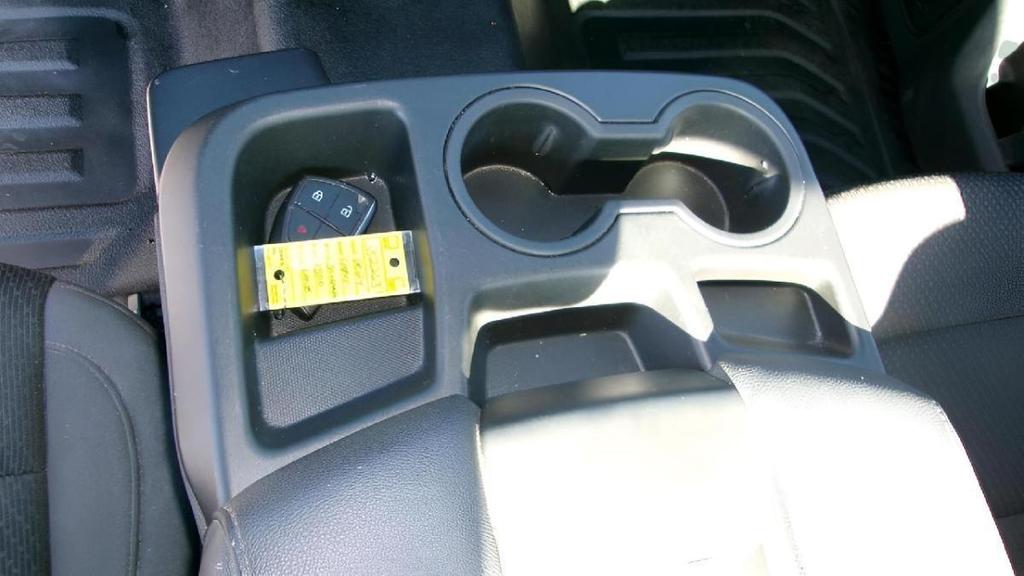 used 2024 Chevrolet Silverado 1500 car, priced at $29,995