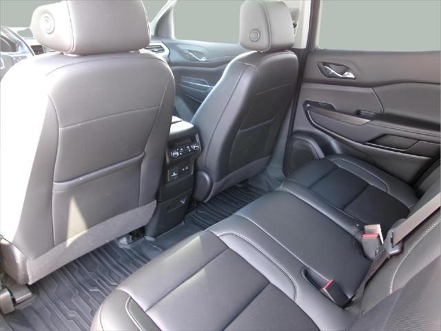 used 2022 GMC Acadia car, priced at $31,995