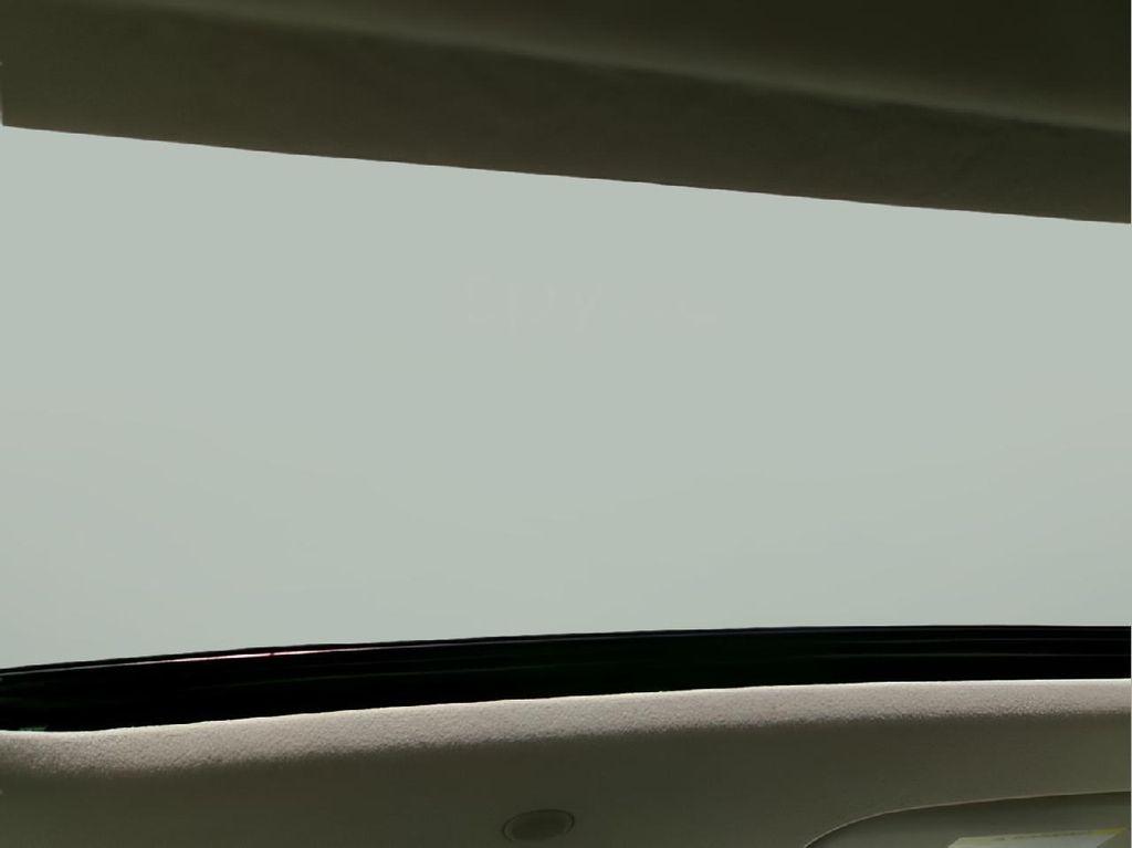 used 2024 Hyundai Venue car, priced at $22,995