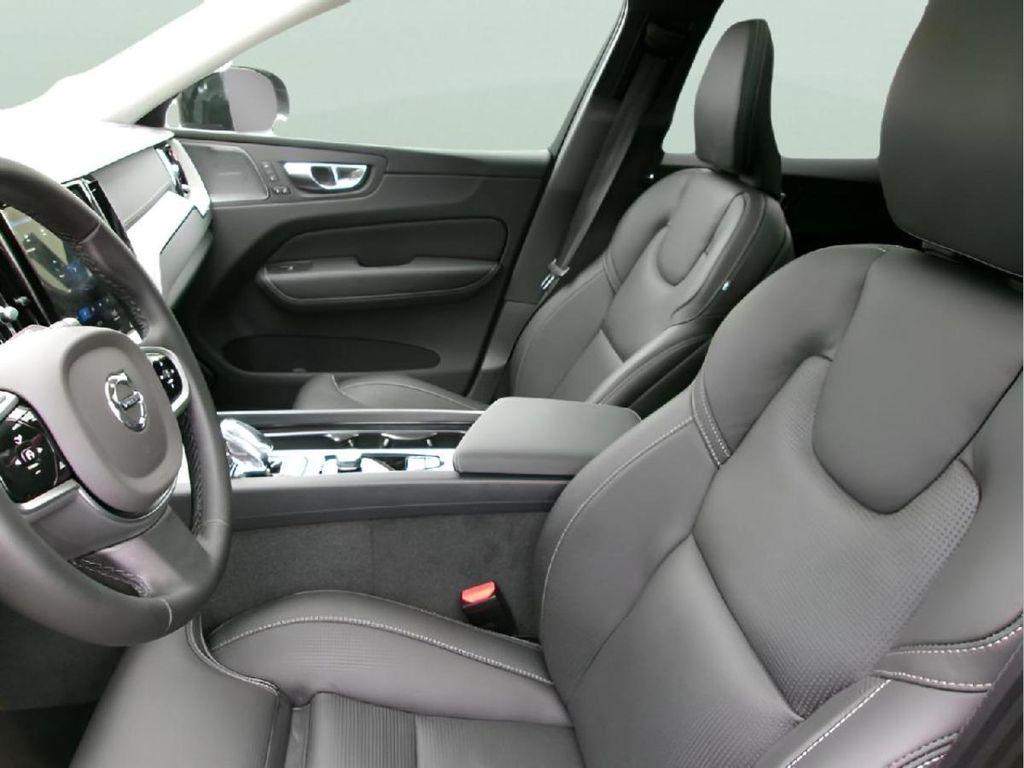 used 2025 Volvo XC60 car, priced at $54,995