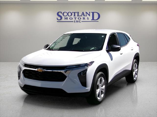used 2025 Chevrolet Trax car, priced at $24,995