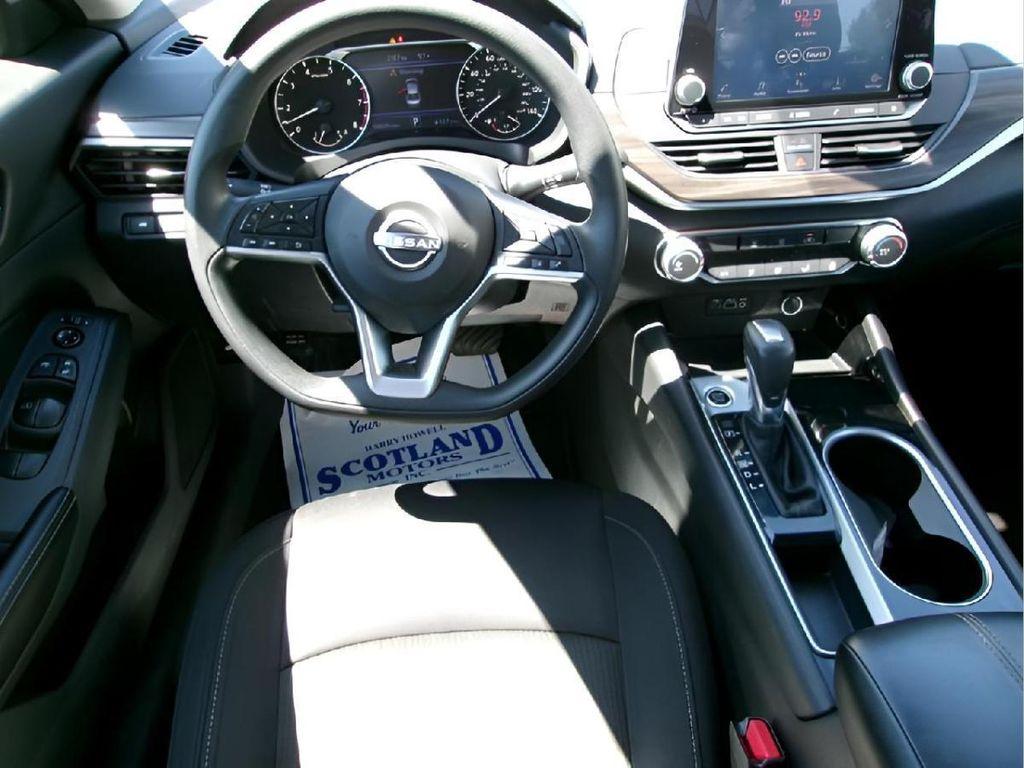 used 2024 Nissan Altima car, priced at $21,995