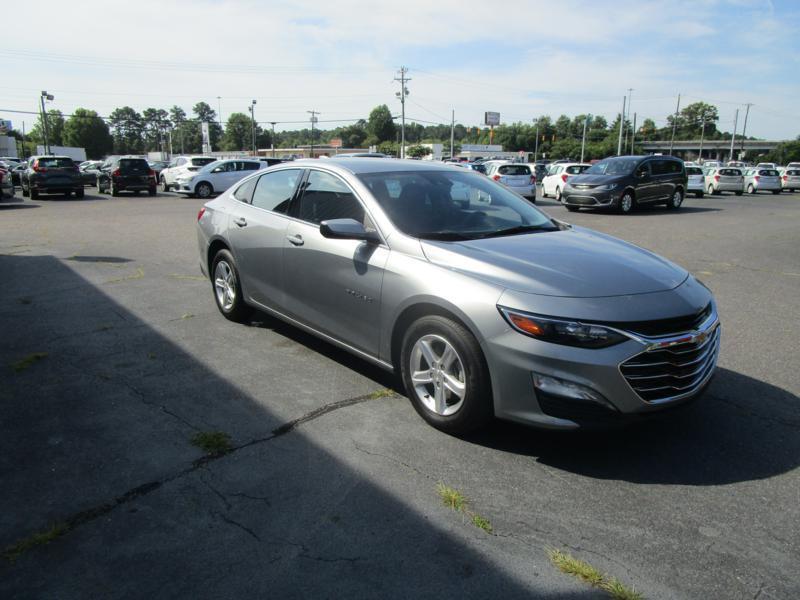 used 2024 Chevrolet Malibu car, priced at $24,995