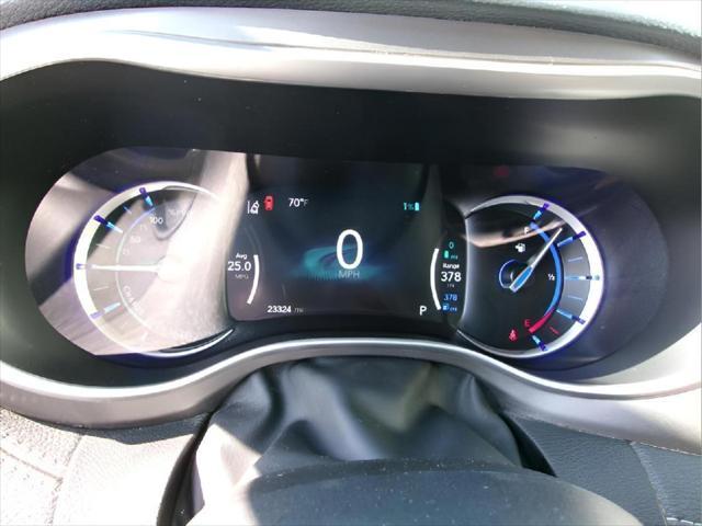 used 2024 Chrysler Pacifica Hybrid car, priced at $31,995
