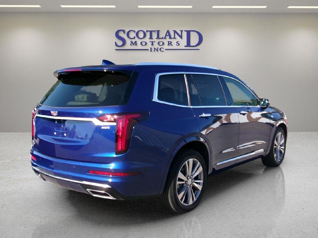 used 2025 Cadillac XT6 car, priced at $49,995