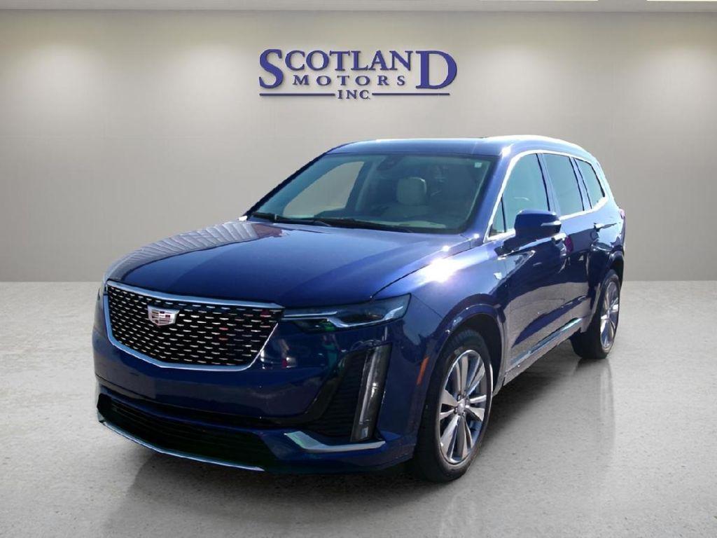 used 2025 Cadillac XT6 car, priced at $49,995