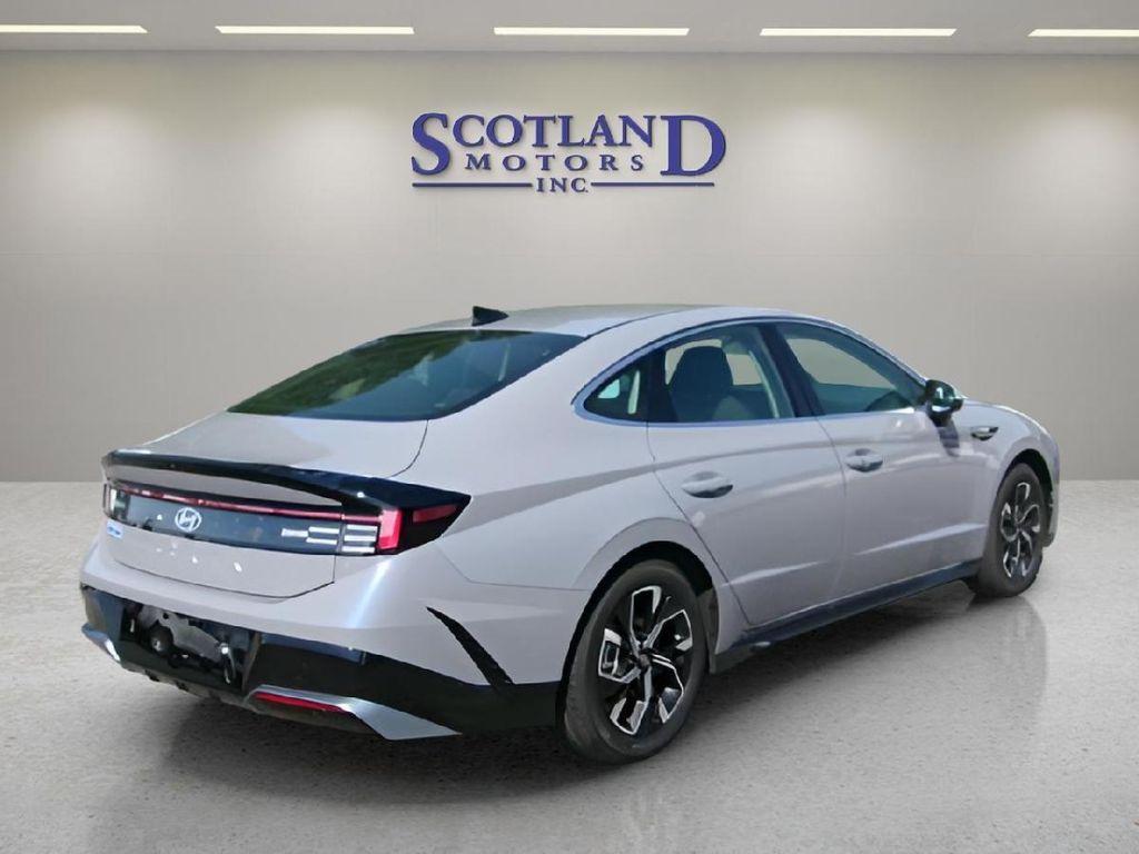used 2025 Hyundai Sonata car, priced at $29,995