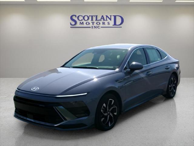 used 2025 Hyundai Sonata car, priced at $29,995