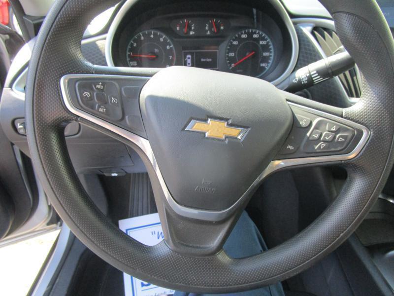 used 2022 Chevrolet Malibu car, priced at $19,995