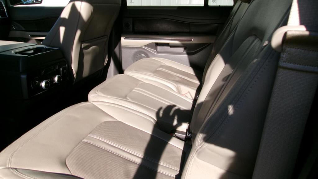 used 2021 Ford Expedition Max car, priced at $29,995